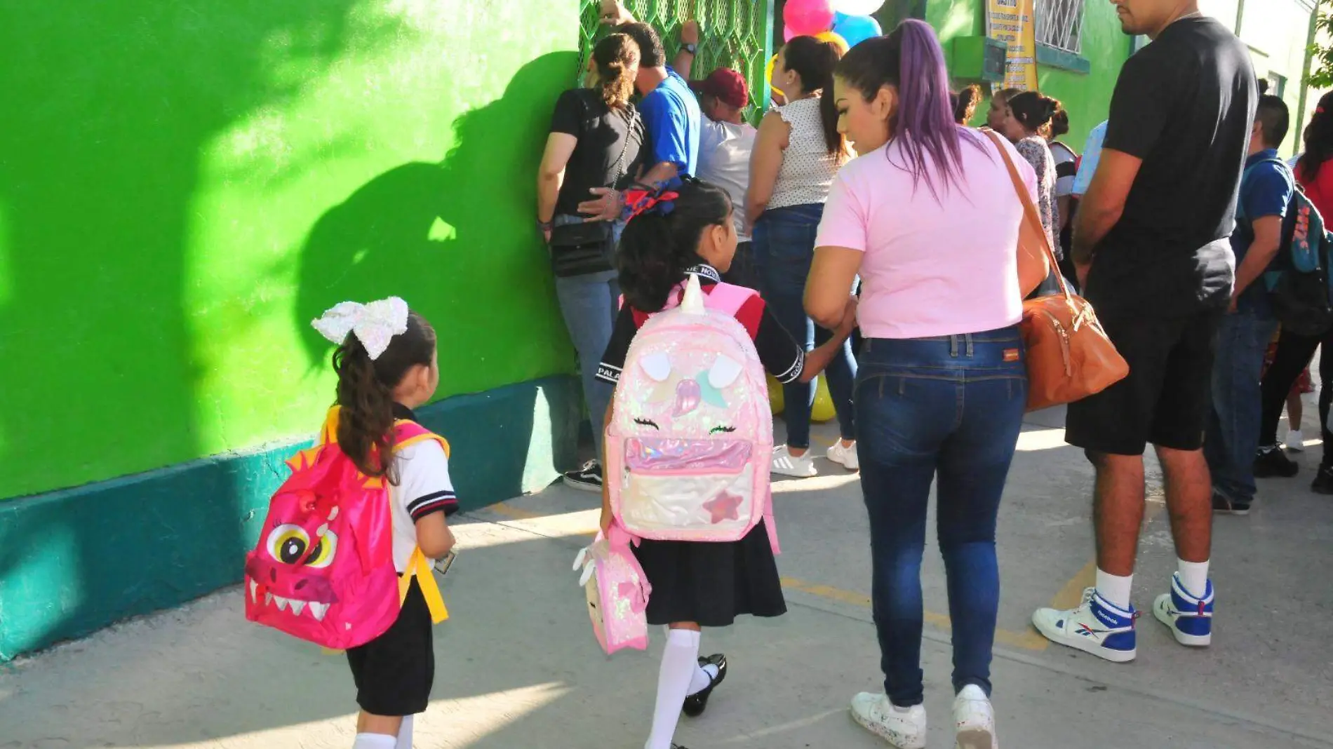 Son 80 escuelas que van a clases virtuales con horario recortado: Ulises Adame